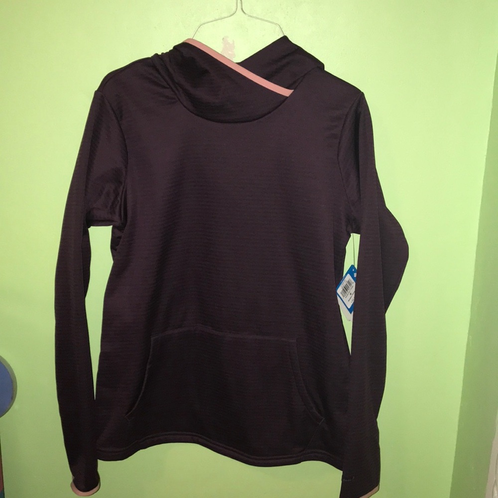 Maroon Columbia Sportswear hoodie